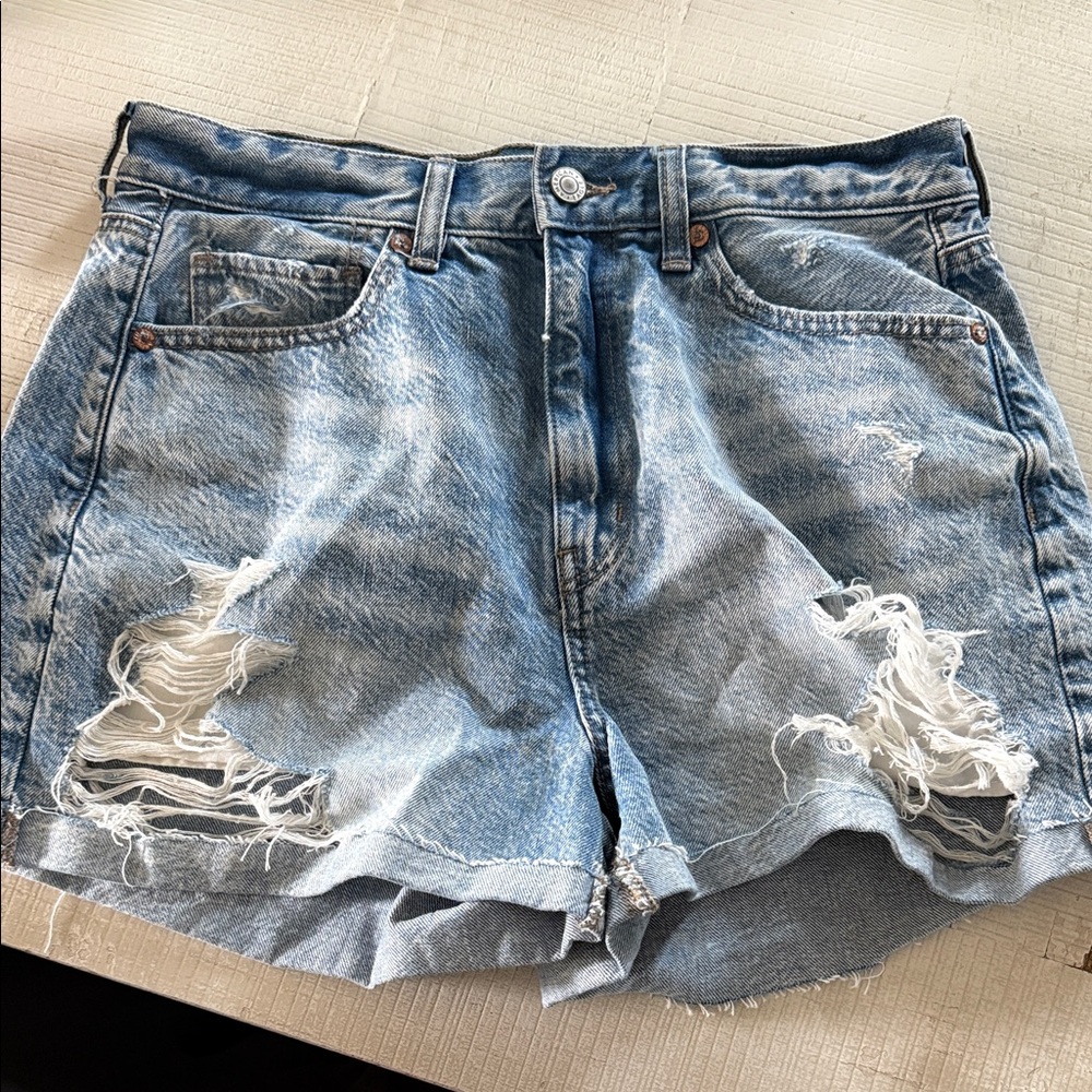 American Eagle Outfitters mom Jean Shorts
